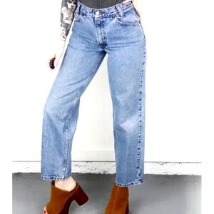 Levi’s | 550 VTG Baggy Relaxed Fit High Rise Unisex Dad Denim Straight Mom Jeans